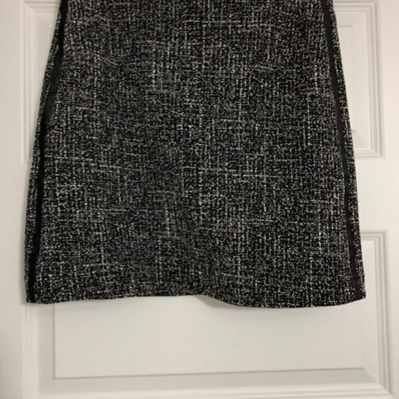 Skirt-Jupe - Picture 3 of 5